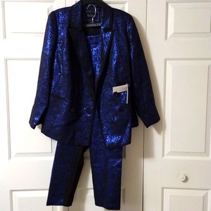 Size 18 Out-of-Stock Cobalt splash Eloquii pant suit